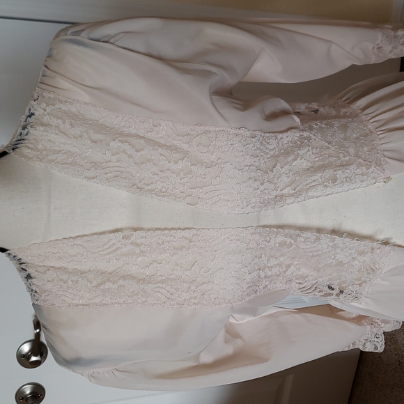 Vintage Michelene Peignoir Robe - Picture 9 of 16